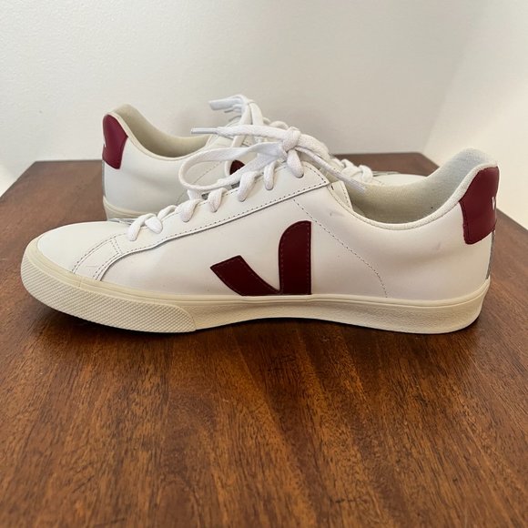 Veja Esplar Low Sneakers - Picture 5 of 15